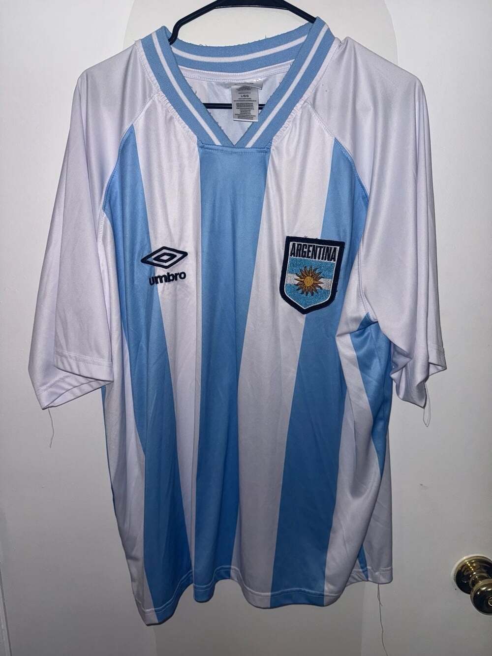 Vintage Umbro Argentina Graphic Striped Soccer Jersey Size L